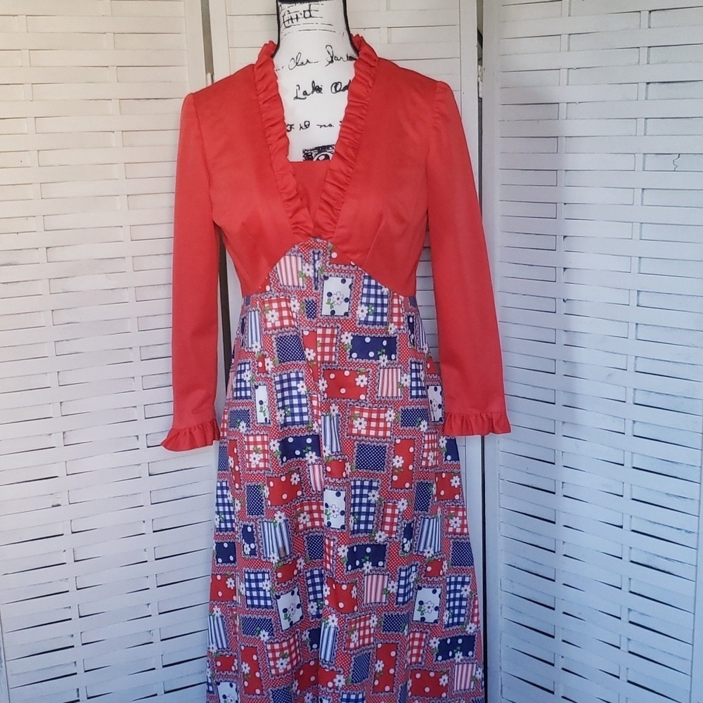 Handmade Vintage 70' high waist long sleeve red and blue print midi dress